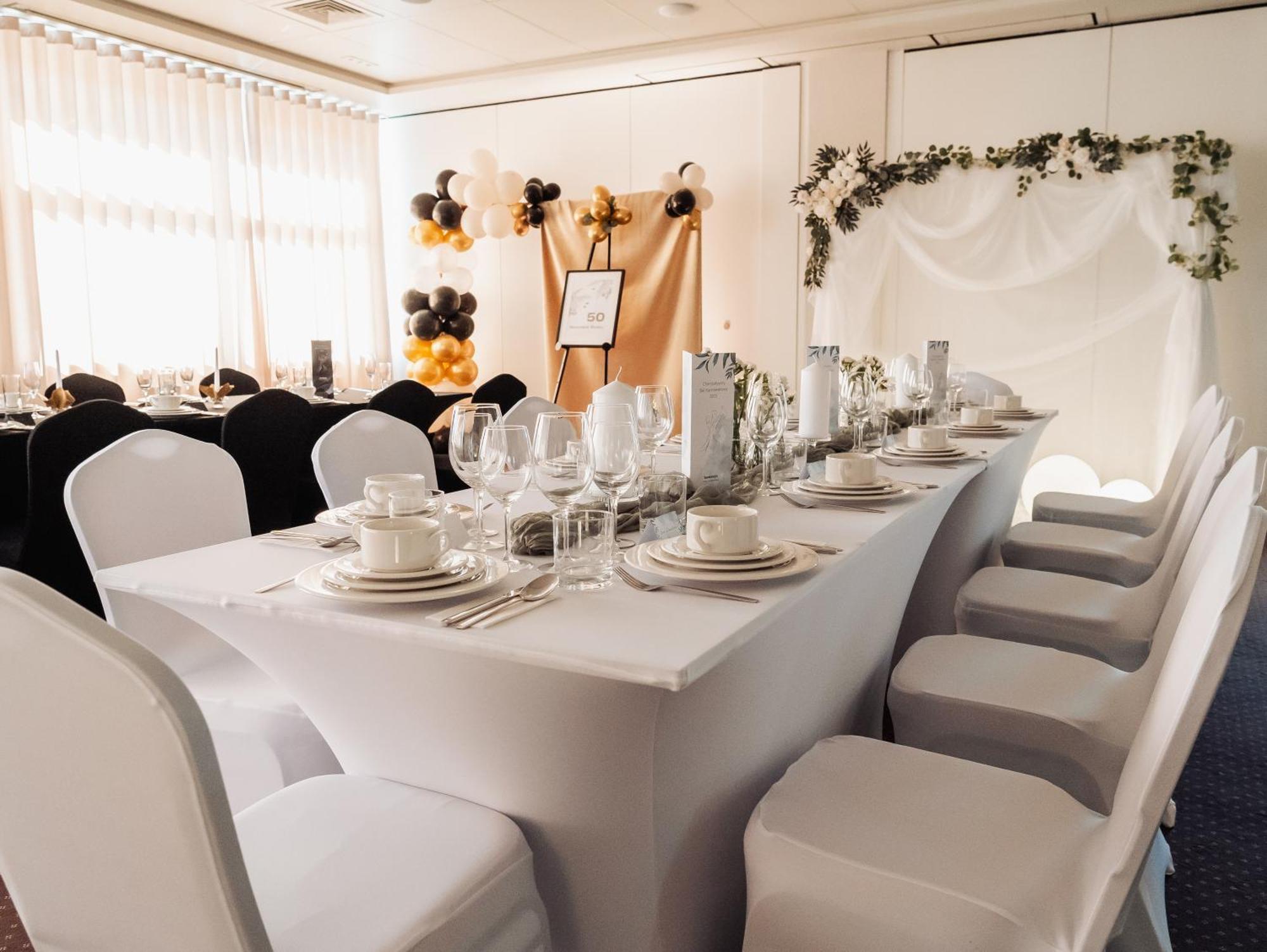 Arche Hotel Siedlce Kültér fotó