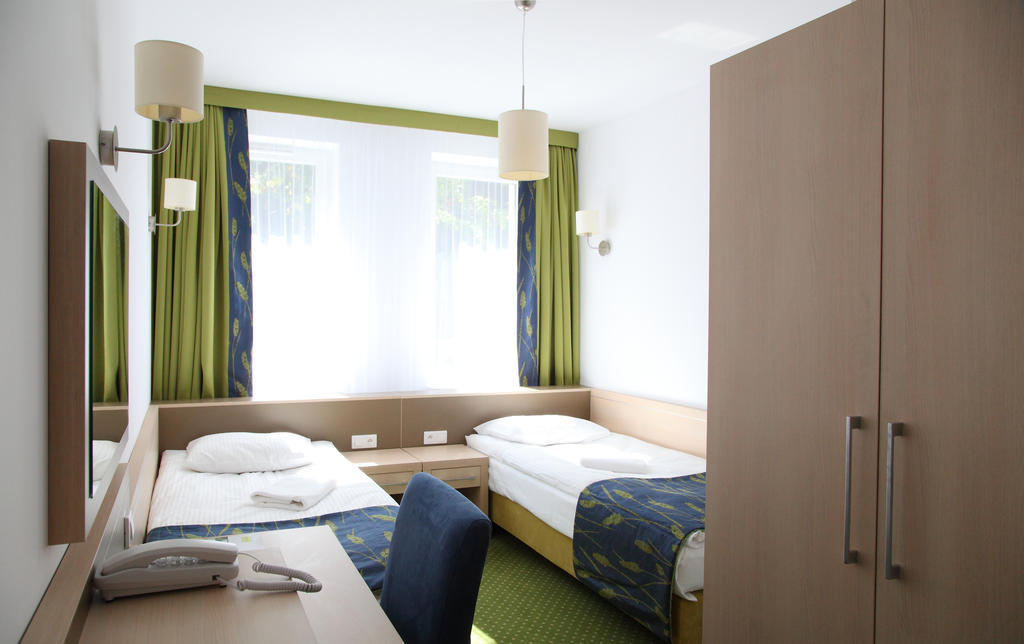 Arche Hotel Siedlce Kültér fotó