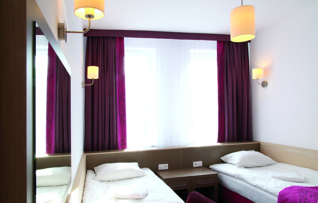 Arche Hotel Siedlce Kültér fotó