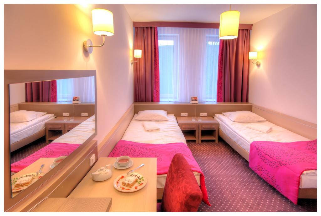 Arche Hotel Siedlce Kültér fotó