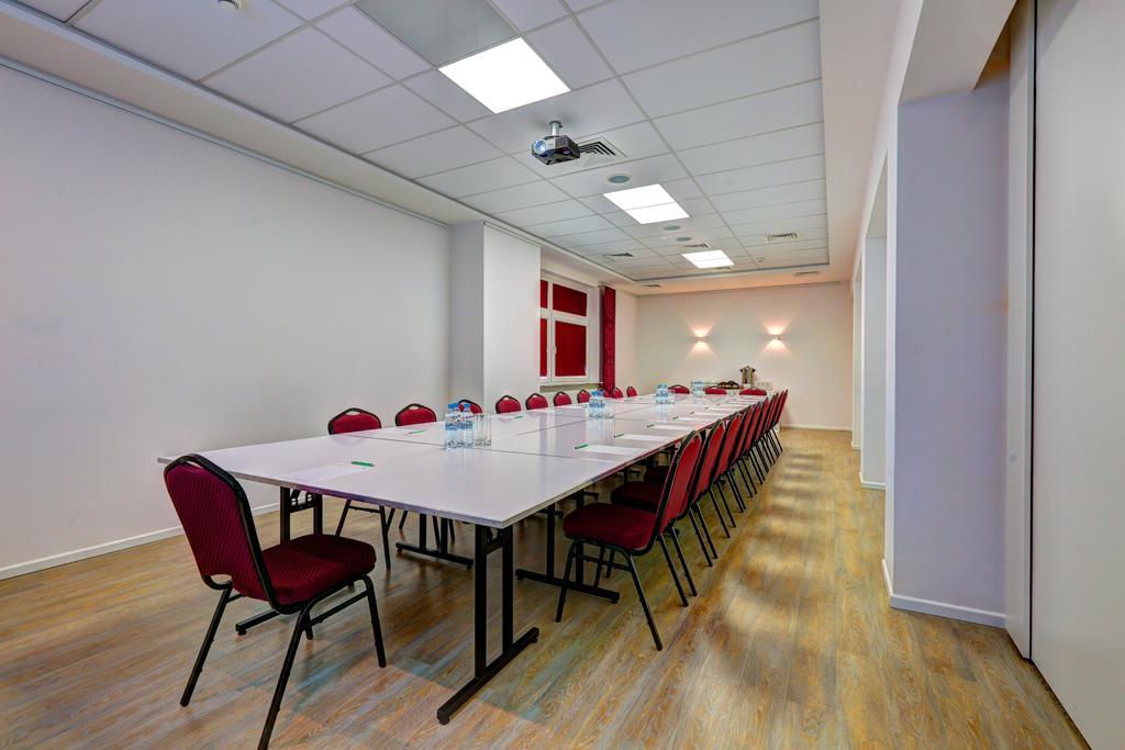 Arche Hotel Siedlce Kültér fotó
