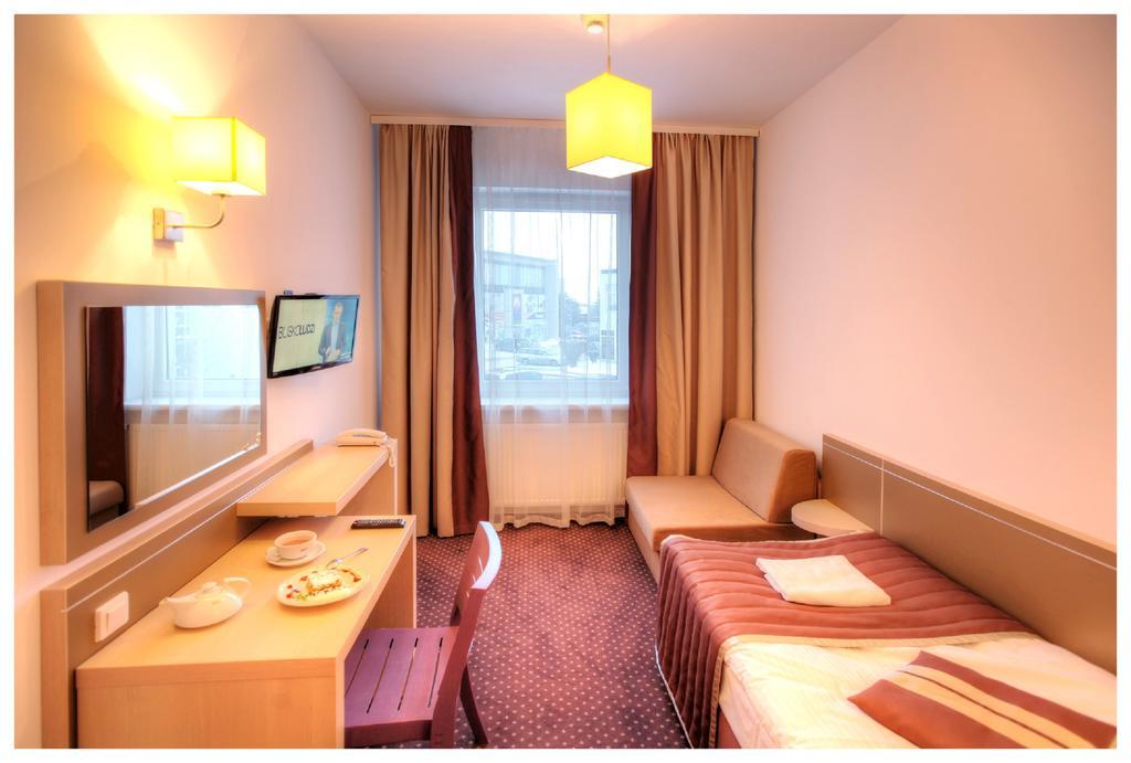 Arche Hotel Siedlce Kültér fotó