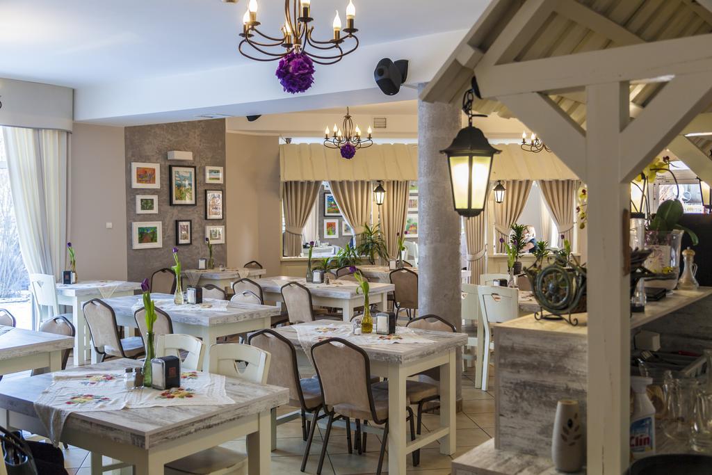 Arche Hotel Siedlce Kültér fotó