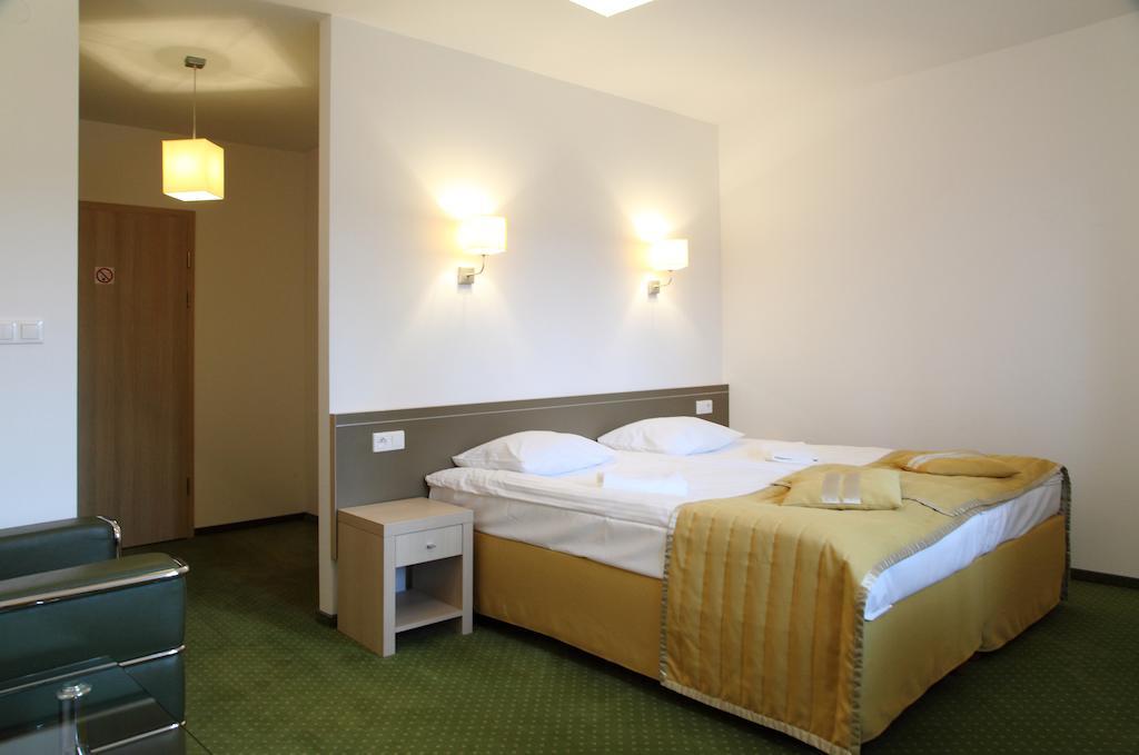Arche Hotel Siedlce Szoba fotó
